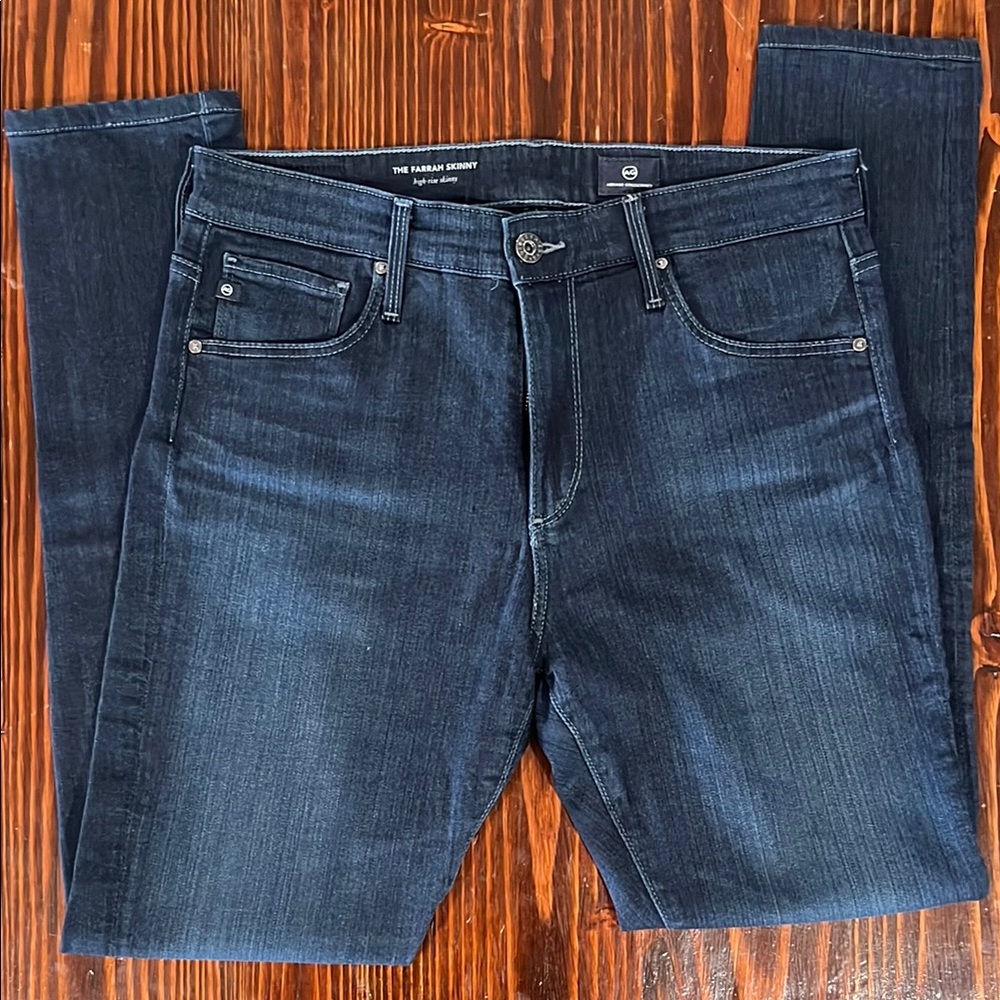 Woman’s Jeans - Dark Blue